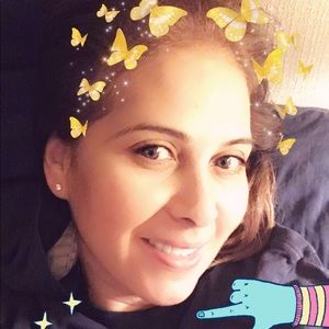 Meet your Posher, Yudith